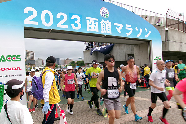 函館グルメと観光スポットが楽しめるタフなコース！函館マラソン