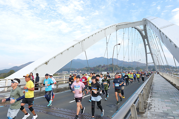 制限時間を6時間に延長！ 新コースになった「第32回福知山マラソン」受付中