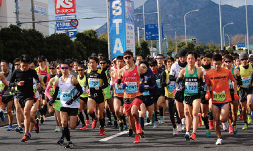 自己ベスト更新を目指して日本中からランナーがやってきます