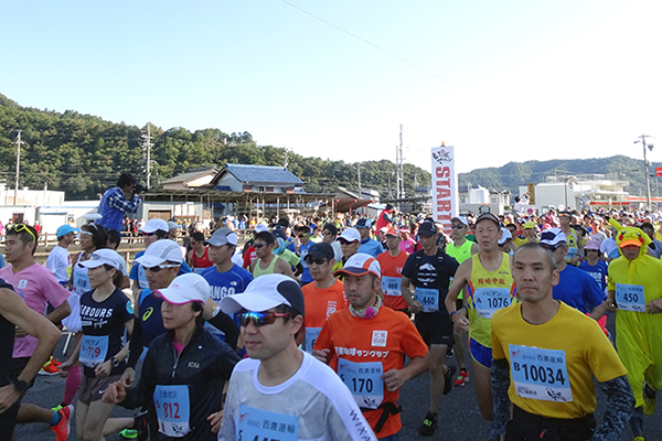 いびがわマラソン2019に8,900人以上のランナーが出場