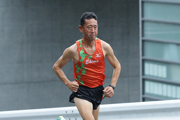 【週刊ランナーズ】54歳で2時間30分切り！愛媛マラソン8位 古泉辰男さんの筋トレ生活