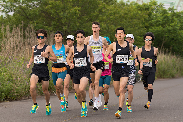 世界記録更新はならずも超高速レース展開！　第11回柴又100K