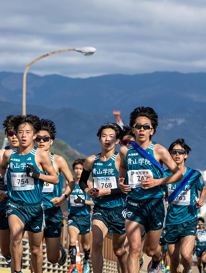 754が優勝した塩出選手。ペース走から後半ペースアップした（写真／Okazaki Kosei）