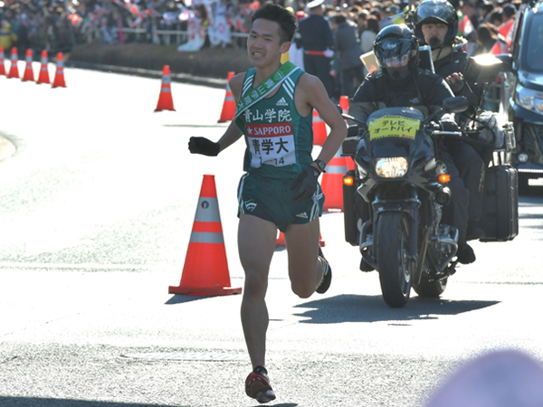 10区青学大・鈴木塁人選手