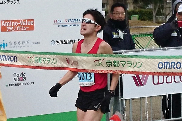 京都マラソン　元箱根ランナー丸山竜也選手がハイスピードレースを大会新記録で制す