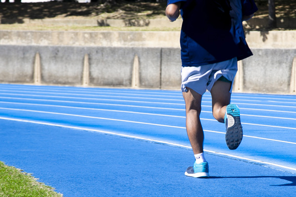 「10km全力走」で持久力を伸ばす！