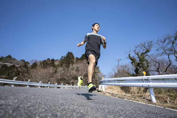 最近スピード上げて走ってますか？　「新年度は下り坂を疾走！」