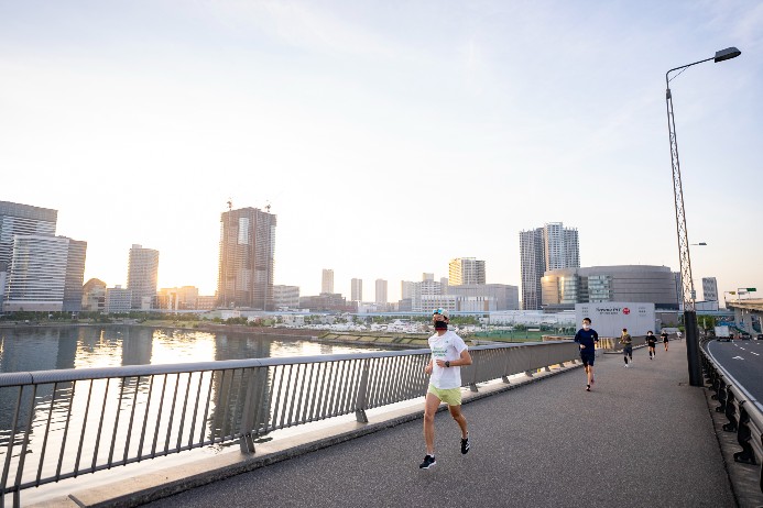 毎週水曜日朝5時から開催のハシレン（写真／小野口健太）