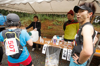 エイドが充実しているのもこの大会のよさ！