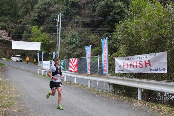 ラストの舗装路。ゴールはもうすぐ！