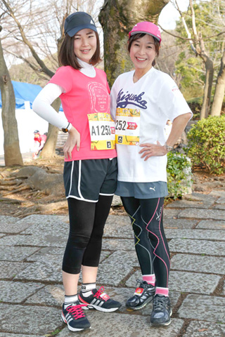 （左から）市川ひかるさん、市﻿川美弥子さん